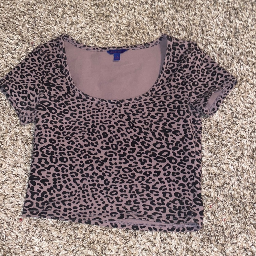 Crop top